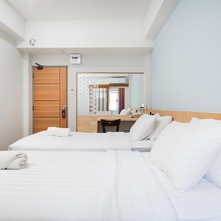 Manee Cool Mueang Hotel Chiang Mai Bagian luar foto